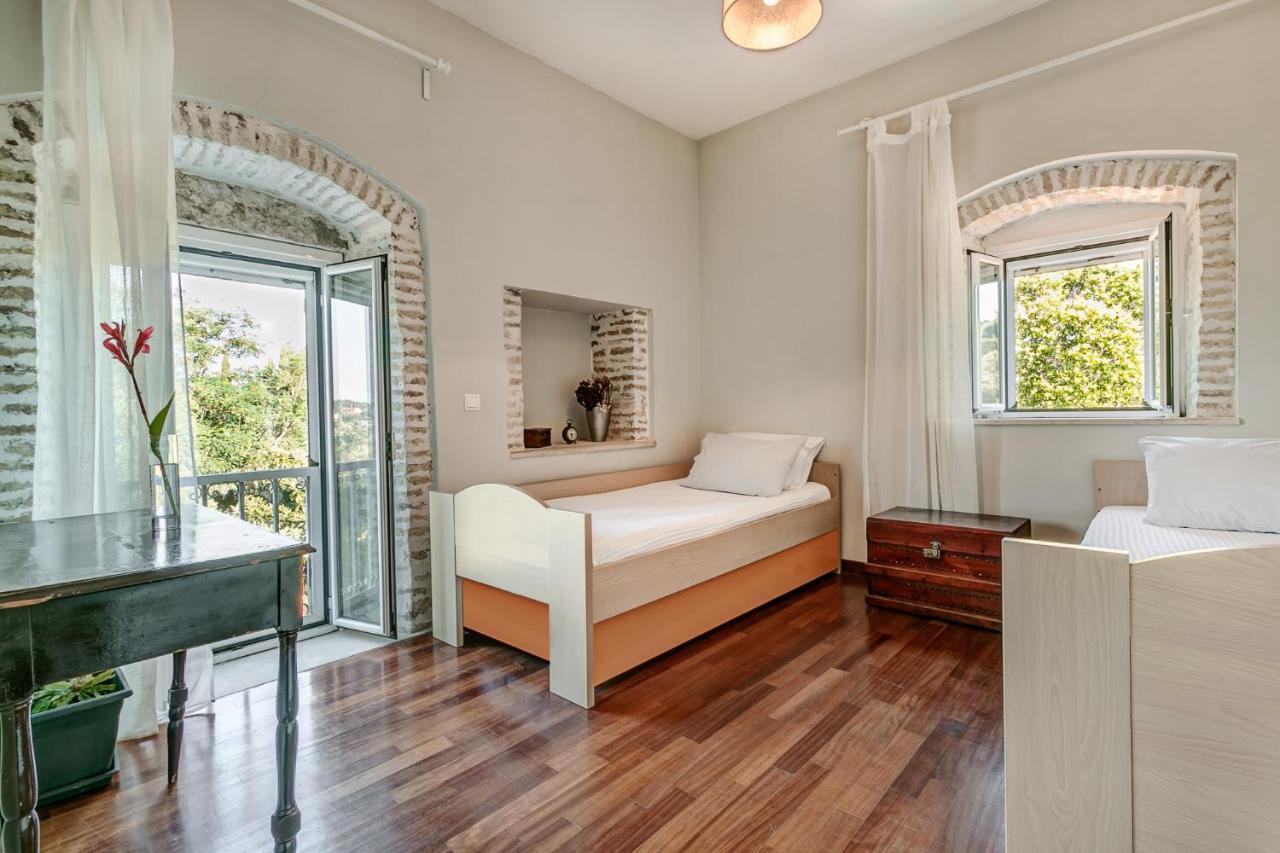 Ktima Loumoumba, Private Villa กูเวีย ภายนอก รูปภาพ
