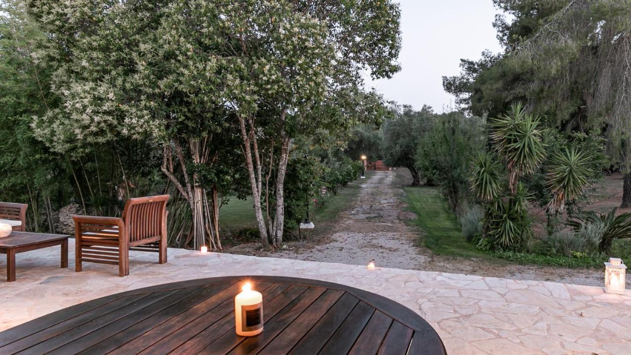 Ktima Loumoumba, Private Villa กูเวีย ภายนอก รูปภาพ